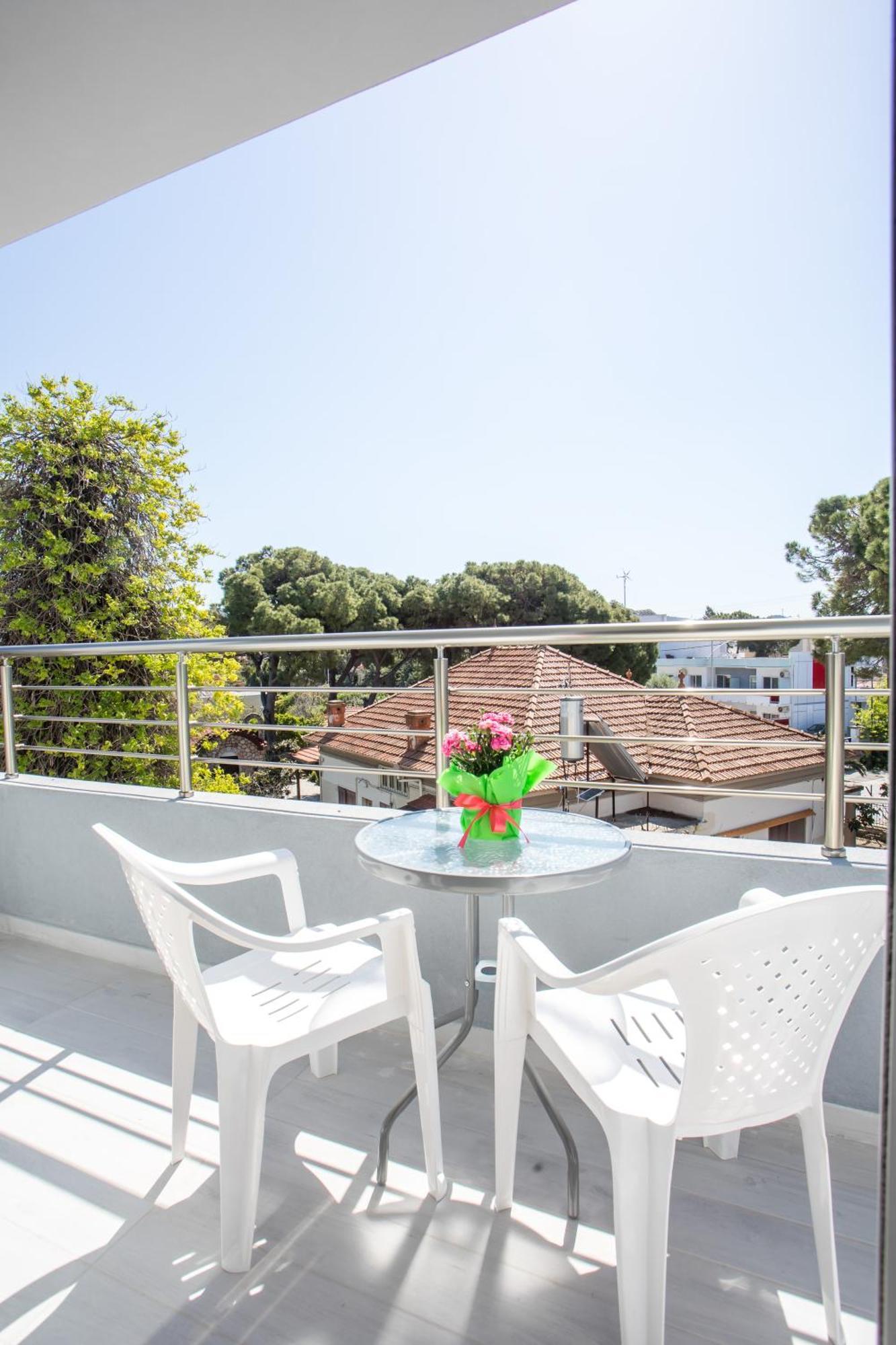 Economisa Apartments Ялиссос Экстерьер фото