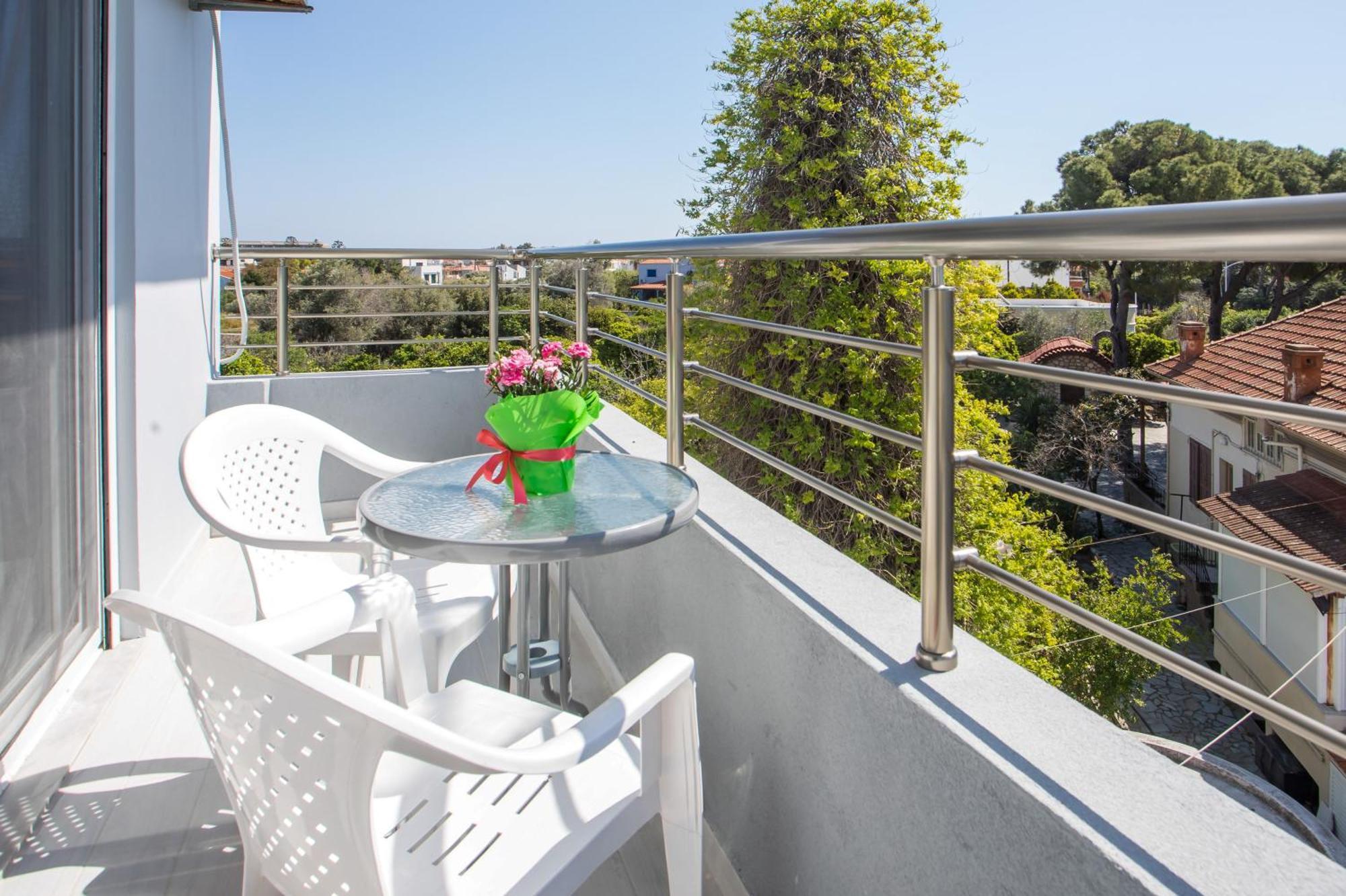 Economisa Apartments Ялиссос Экстерьер фото
